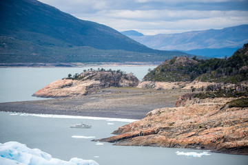 认清八种交警手势信号口诀